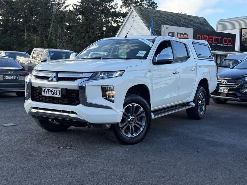 2020 Mitsubishi Triton GLXR, photo 3