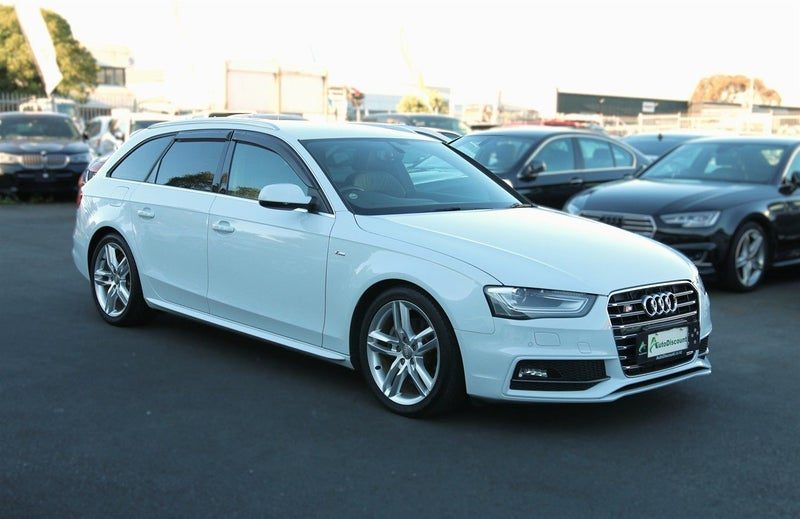 2013 Audi A4 S-Line, 2.0T, High Spec, Camera