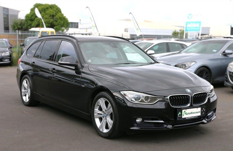 2013 BMW 320i Touring