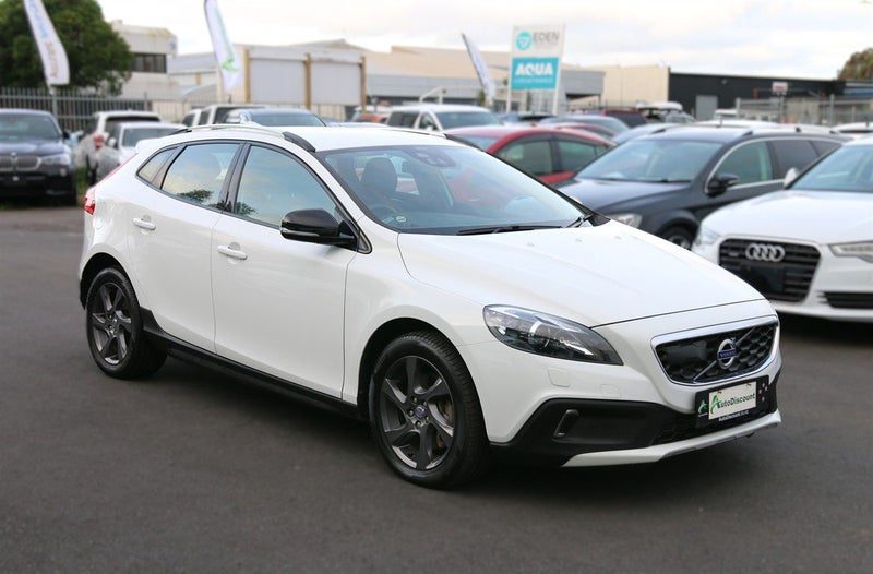2013 Volvo V40 Cross Country