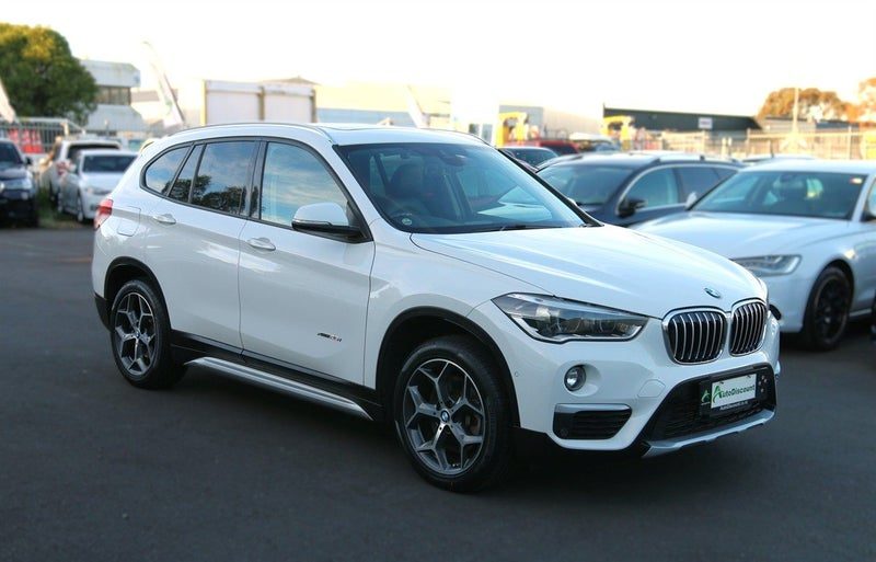 2015 BMW X1 25i