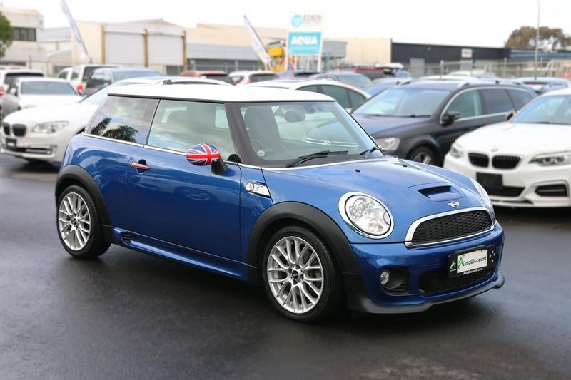 2013 MINI Cooper