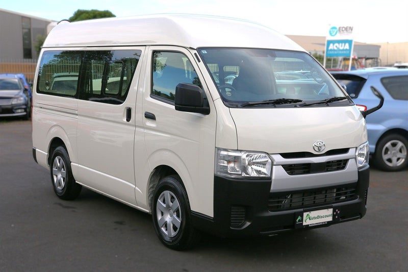 2024 Toyota Hiace DX, main photo