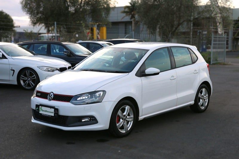 2012 Volkswagen Polo GTI, photo 2
