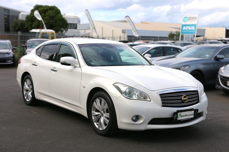 2012 Nissan Fuga 250 GT
