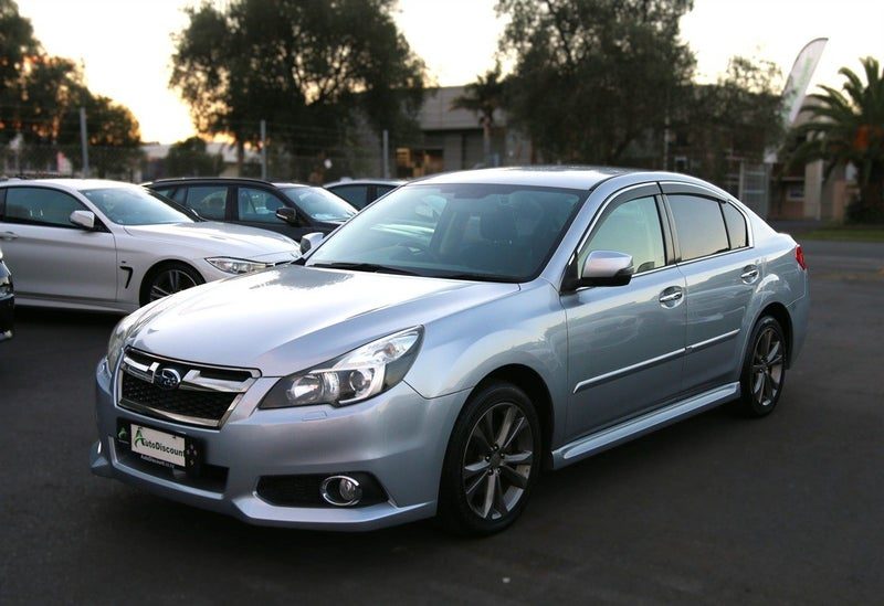 2014 Subaru Legacy B Sport, photo 2