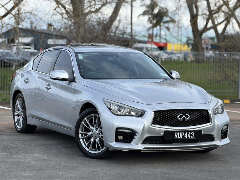 2015 INFINITI Q50