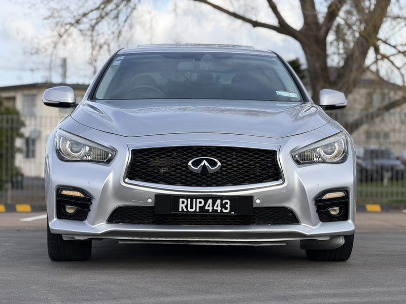 2015 INFINITI Q50, photo 2