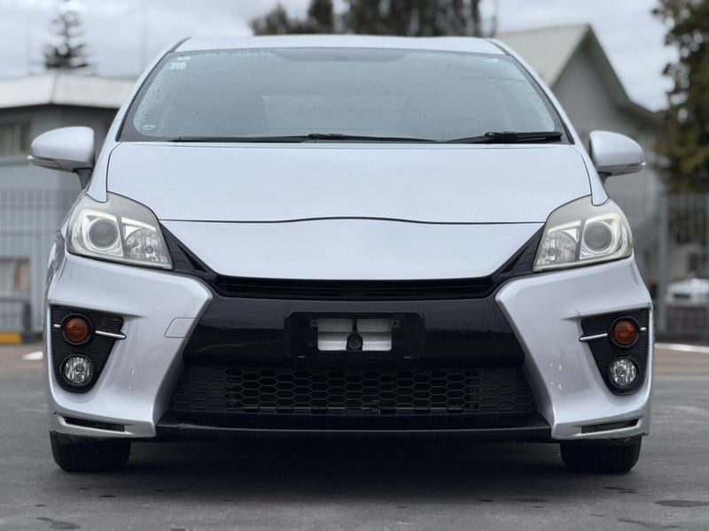 2012 Toyota Prius, photo 2