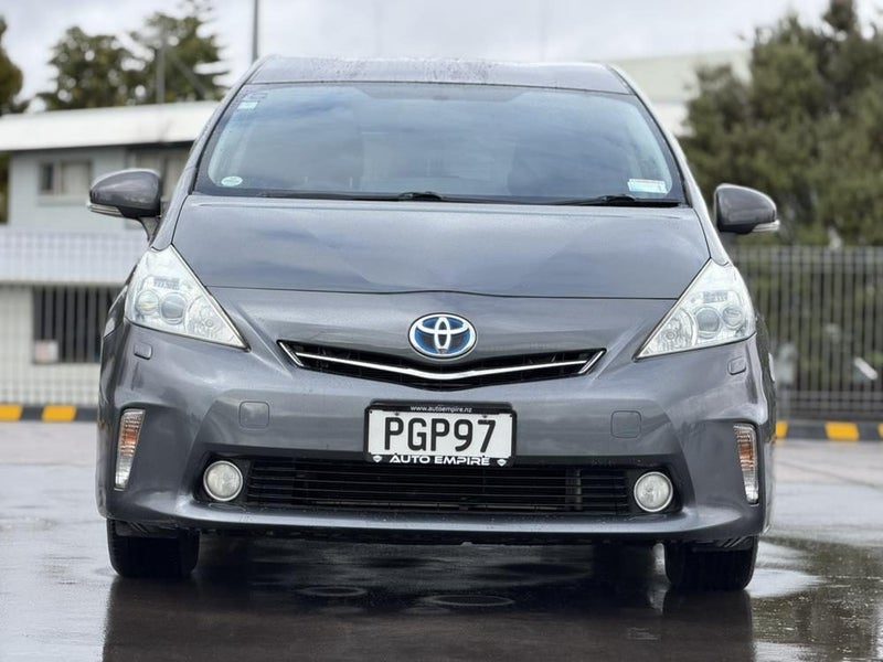 2012 Toyota Prius, photo 2