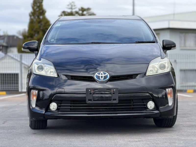 2014 Toyota Prius, photo 2