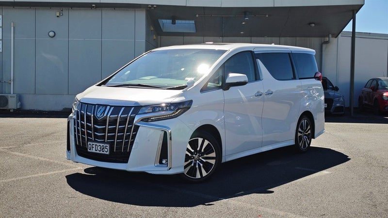 2023 Toyota Alphard 2500cc SC Package, photo 2