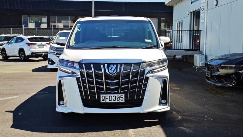 2023 Toyota Alphard 2500cc SC Package, photo 3