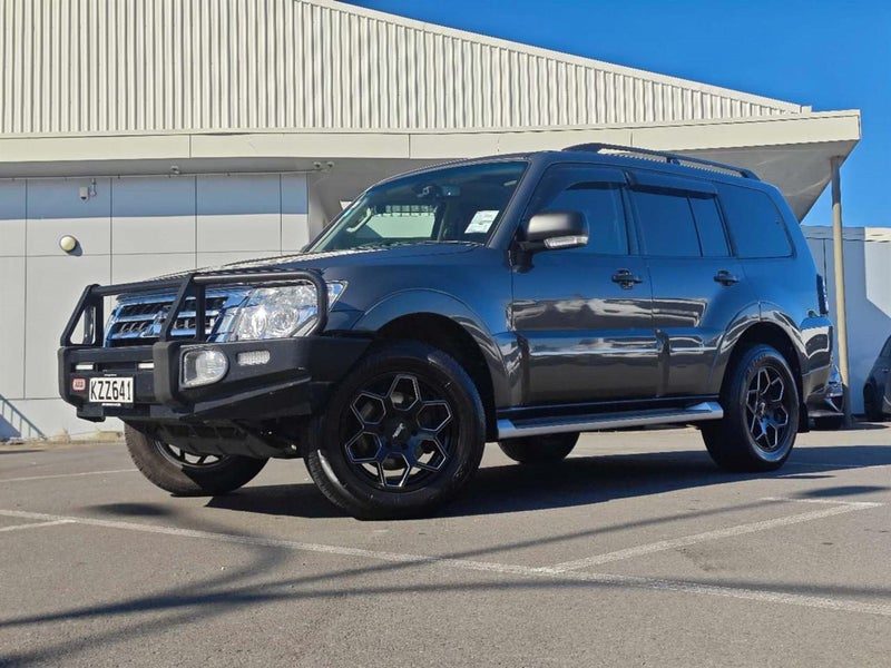 2017 Mitsubishi Pajero NZ NEW 3.2D EXCEED, photo 2