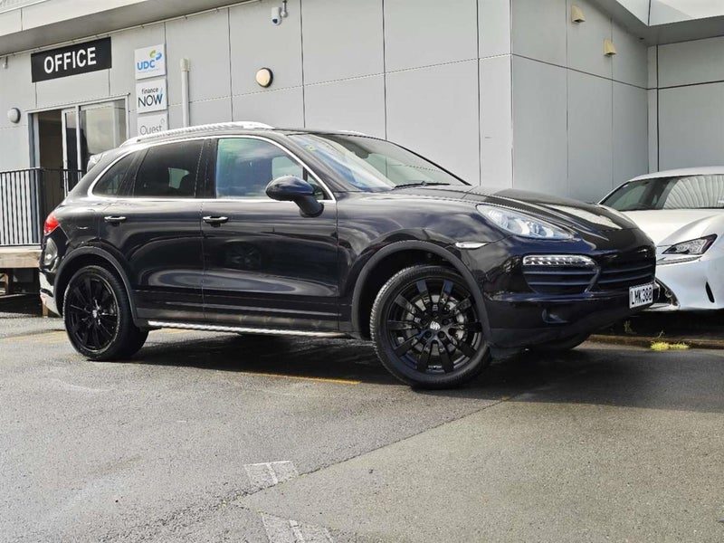 2010 Porsche Cayenne NZ NEW S Model