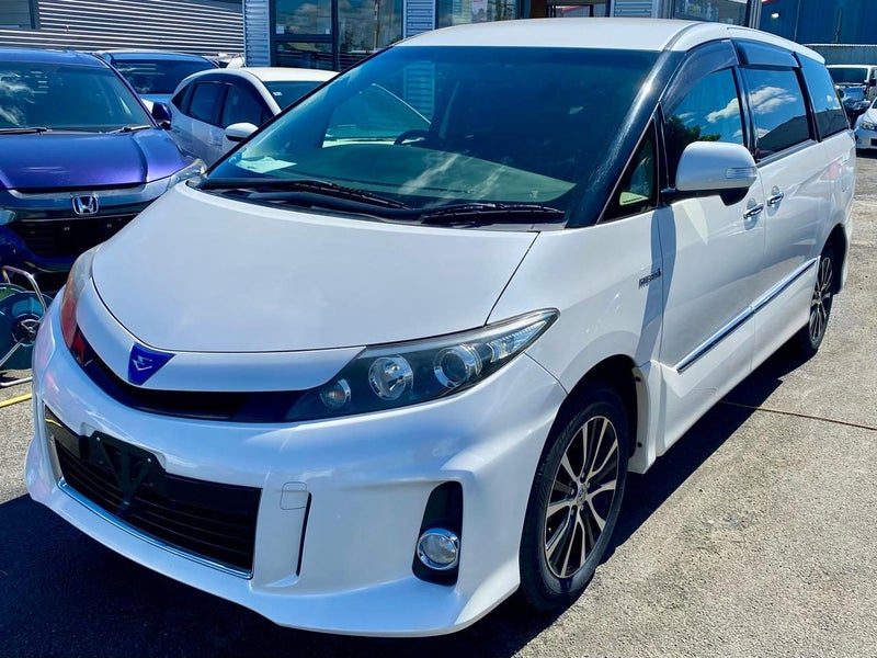 2012 Toyota Estima Hybrid aeras E-Four, photo 2