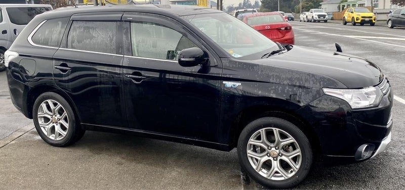 2015 Mitsubishi Outlander PHEV