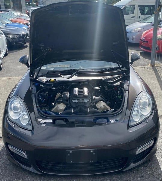 2010 Porsche Panamera Turbo, photo 3