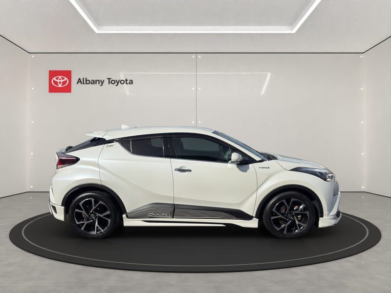 2018 Toyota C-HR 1.8 Hybrid G LED Edition 5 Dr..., photo 2