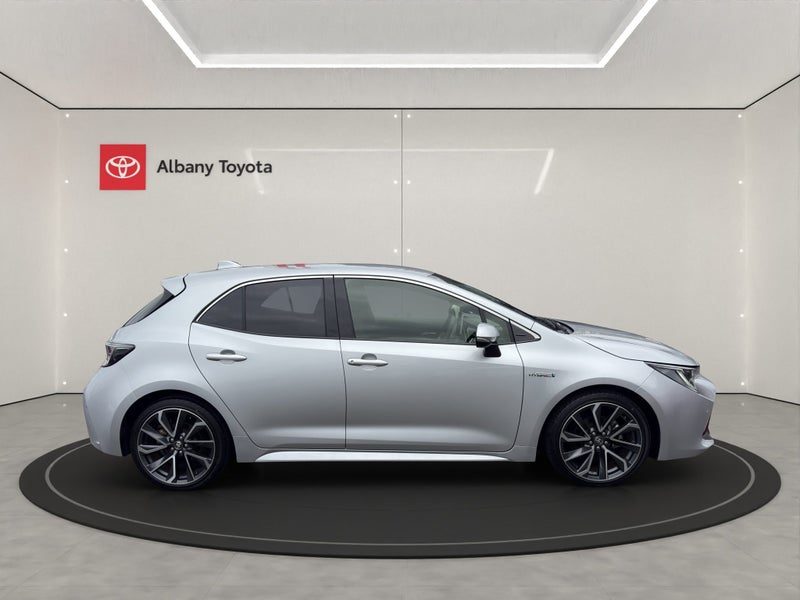 2018 Toyota Corolla Sport 1.8 Hybrid G Z 5 Dr H..., photo 2