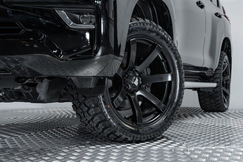 2018 Toyota Land Cruiser Prado VX 2.8L Diesel 4WD, photo 2
