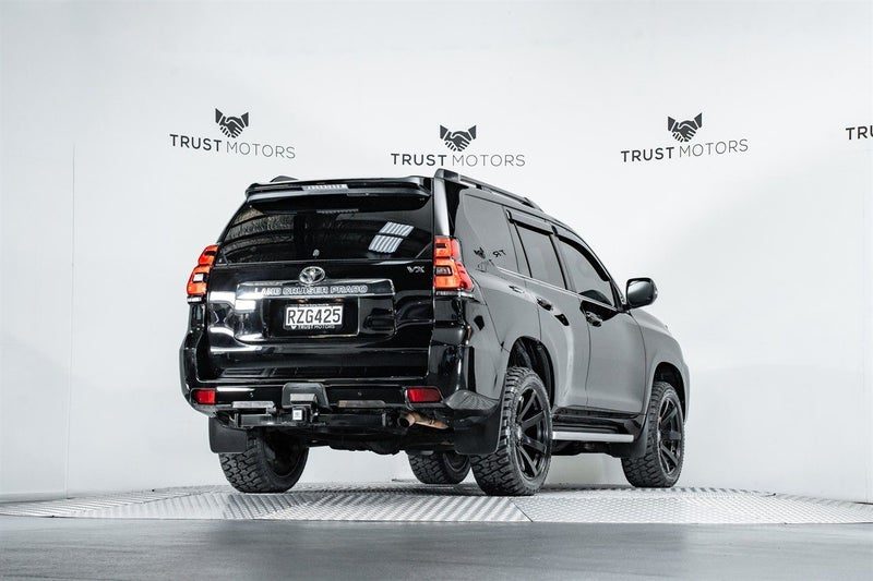 2018 Toyota Land Cruiser Prado VX 2.8L Diesel 4WD, photo 3