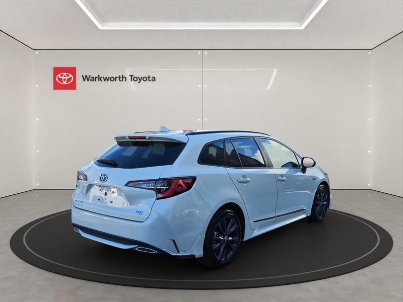 2019 Toyota Corolla 1.8 Hybrid WxB 5 Dr Wagon C..., photo 3