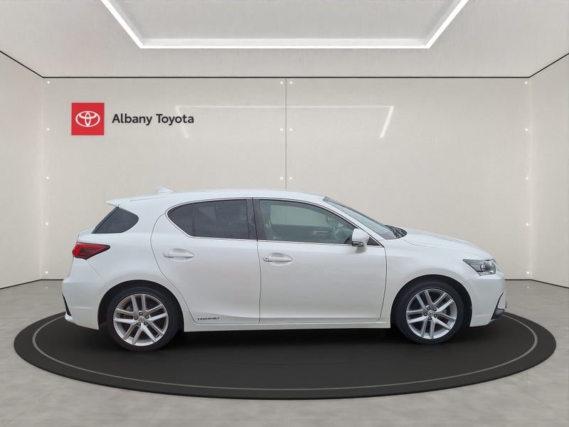 2021 Lexus CT 200h 1.8P HV ECVT FWD HB/5D/5S (Z..., photo 2