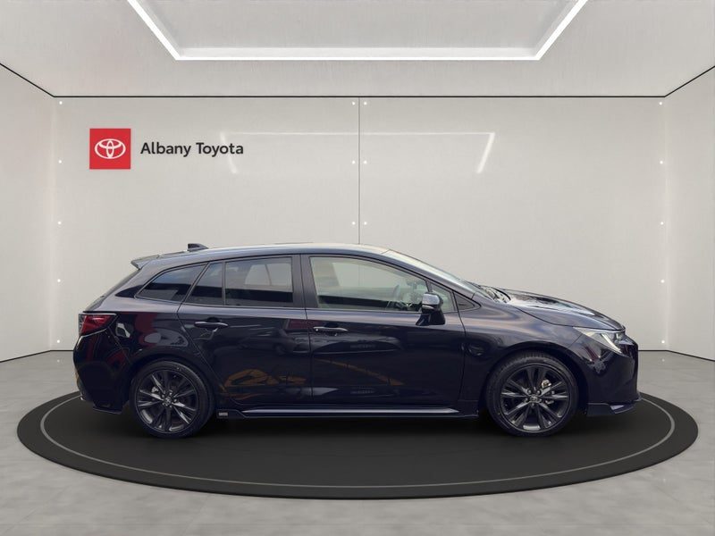 2021 Toyota Corolla 1.8 Hybrid WxB 5 Dr Wagon C..., photo 2