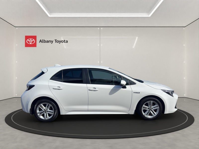 2021 Toyota Corolla GX 1.8P HV CVT FWD HB/5D/5S..., photo 2