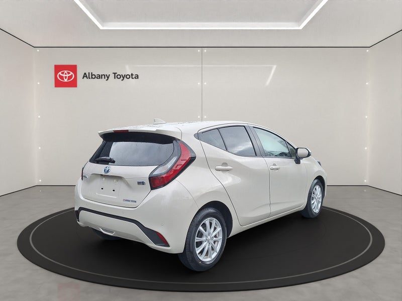 2023 Toyota Aqua 1.5 Hybrid G 5 Dr Hatch CVT 2W..., photo 3