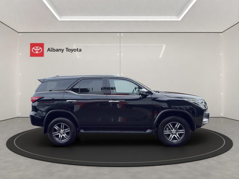 2023 Toyota Fortuner GXL 2.8DT 6AT 4WD WG/5D/7S..., photo 2