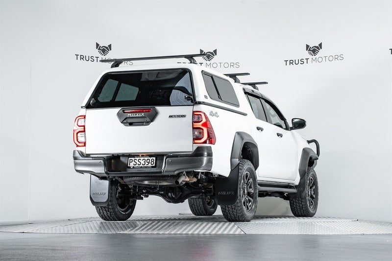 2023 Toyota Hilux SR5 Cruiser 4WD, photo 3