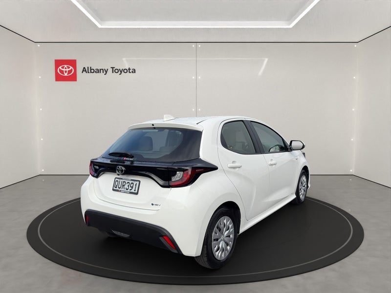 2024 Toyota Yaris GX 1.5P HV ECVT FWD HB/5D/5S..., photo 3