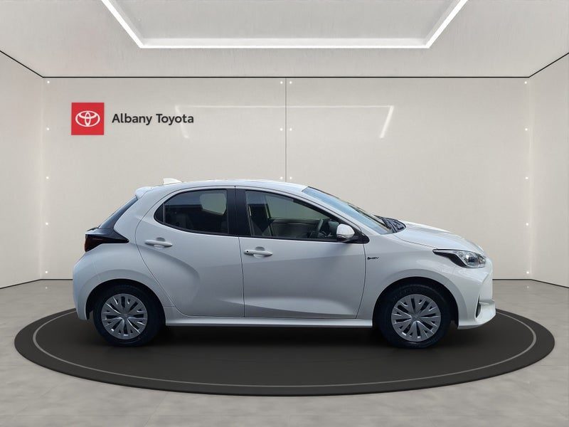 2024 Toyota Yaris GX 1.5P HV ECVT FWD HB/5D/5S..., photo 2