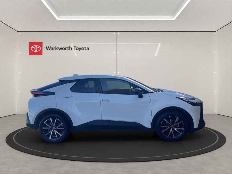 2025 Toyota C-HR GXL 1.8P HEV CVT FWD SUV/5D/5S..., photo 2