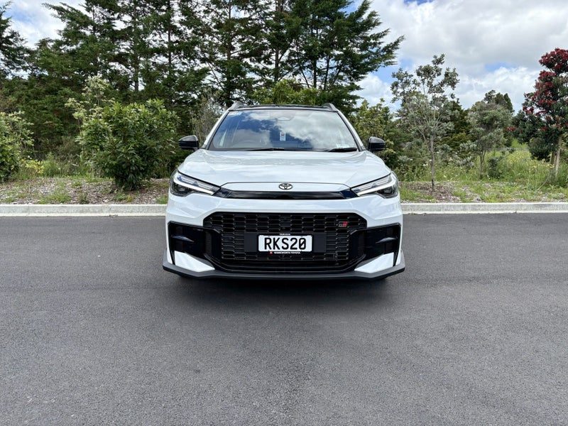 2025 Toyota Corolla Cross GR Sport 2.0P HEV ECV..., photo 2
