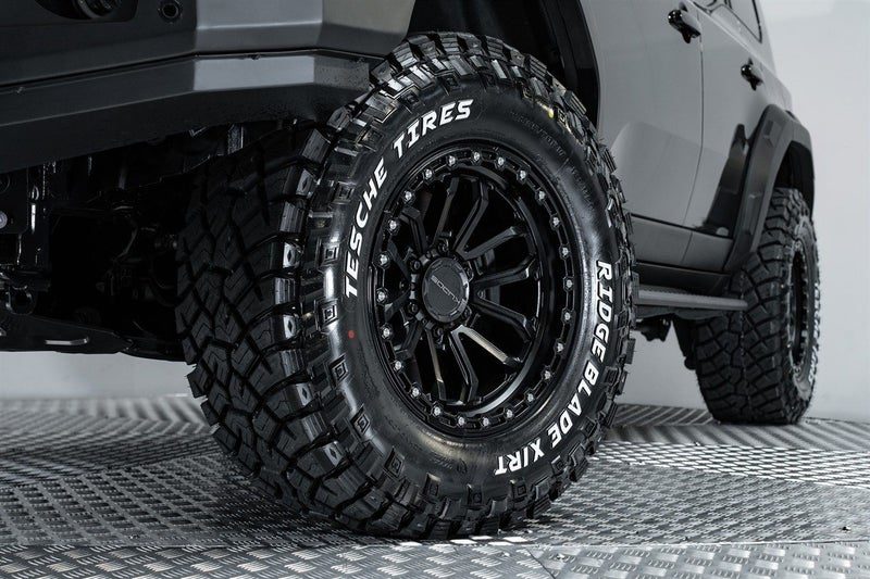 2025 Toyota Land Cruiser Prado GXL Hybrid 2.8L 4WD, photo 2