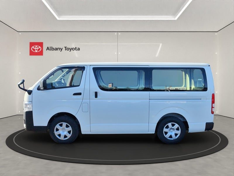 2026 Toyota Hiace DX Long 2.8D 5Dr Van 6A 2WD (..., photo 2